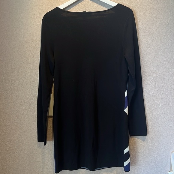 New INC Women’s Geometric Black Blue Tunic v Neck Sweater Size Large NWT - Picture 7 of 7